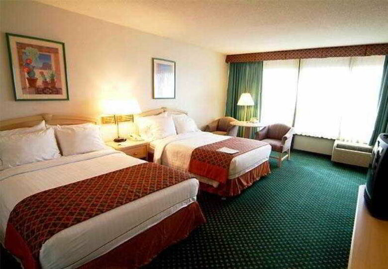 Hotel Courtyard By Marriott At Lake Powell - Page