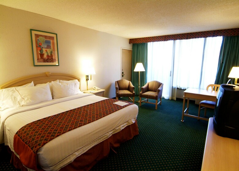 Hotel Courtyard By Marriott At Lake Powell - Page