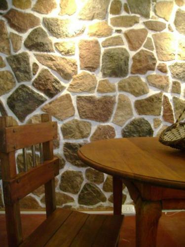 Hostal Stone House B&B