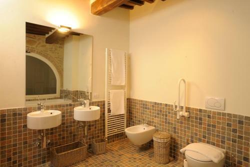 Agroturismo Tenuta Santo Pietro