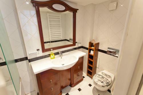 Did?ioji Street Apartments