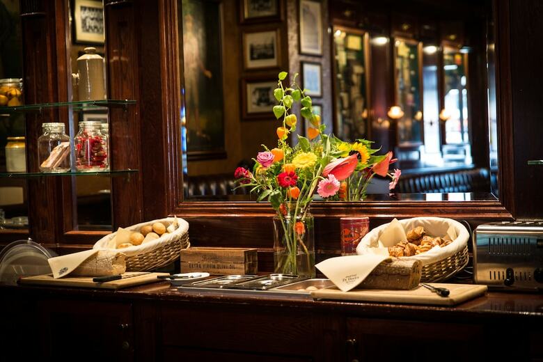 Boutique Hotel de Doelen