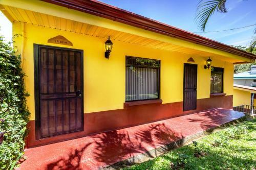 Bed & Breakfast La Terraza Guest House