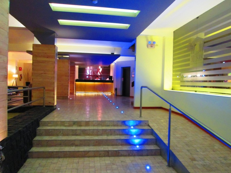 Las Musas Hotel & Casino