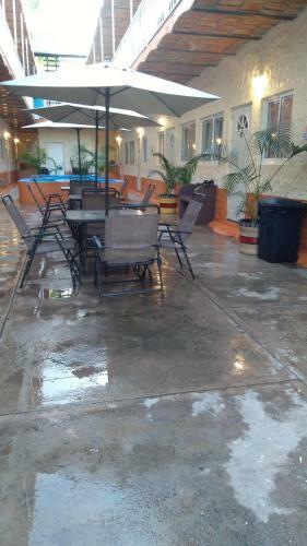 Hotel Bungalows Las Glorias