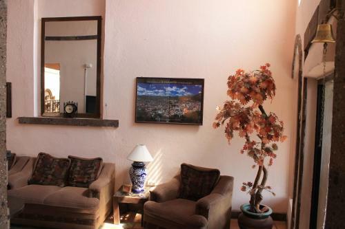 Hotel 12 Reales