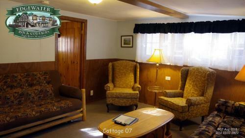 Posada Edgewater Inn & Cottages