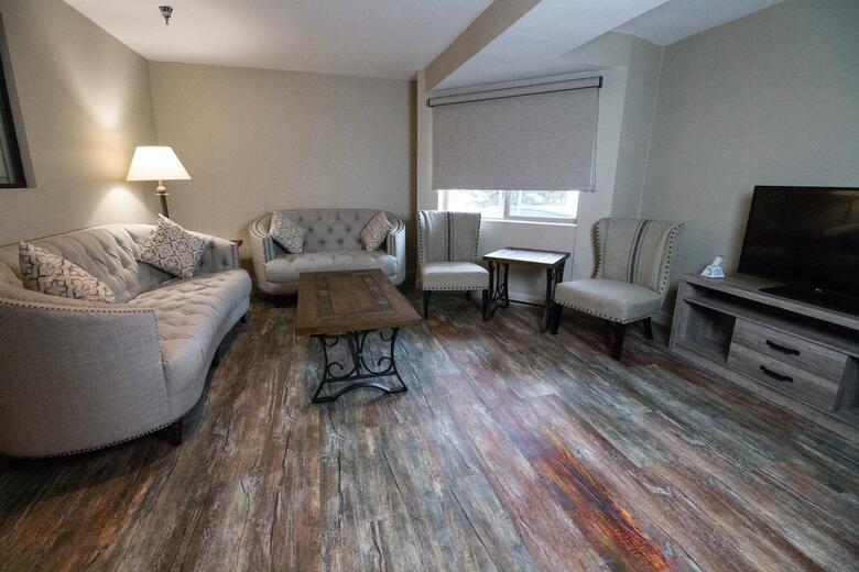 Best Western Premier High Sierra Hotel
