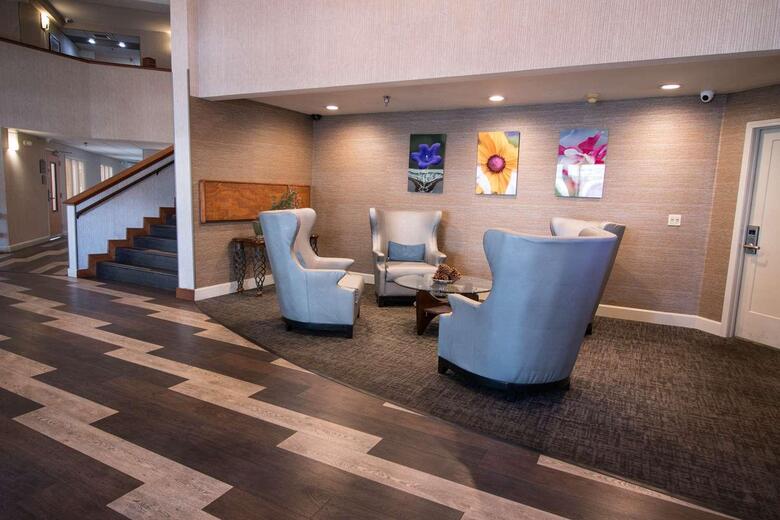 Best Western Premier High Sierra Hotel