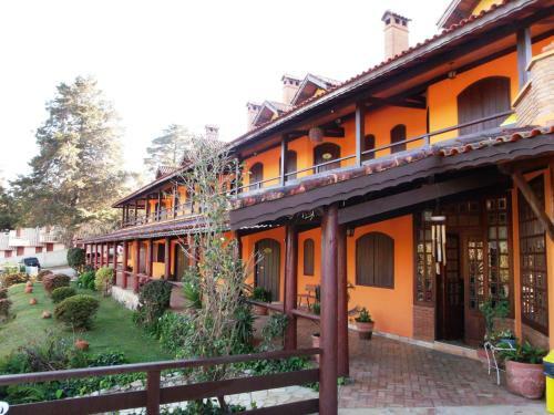 Hostal Hotel Pousada Boa Montanha
