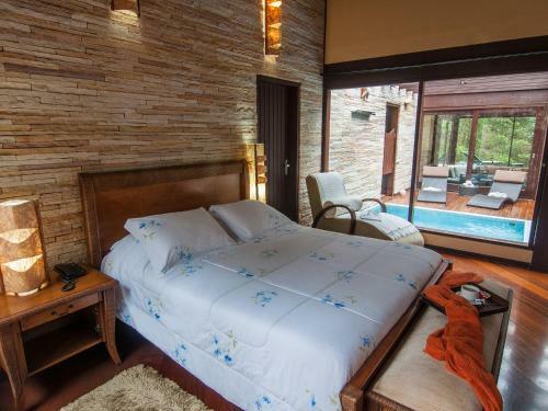 Hostal Pousada Jardim Das Montanhas