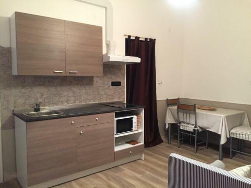 Hostal Alloggiare A Taranto Lamanna