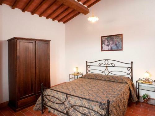 Fornoli Villa Sleeps 16 Pool Wifi