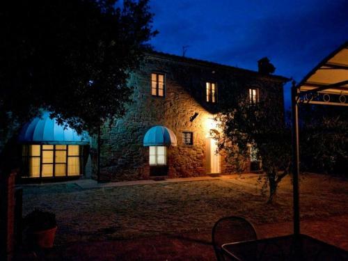 Fornoli Villa Sleeps 16 Pool Wifi