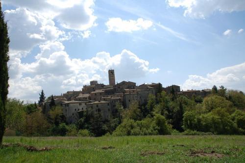 San Casciano Dei Bagni Villa Sleeps 8 Pool Wifi