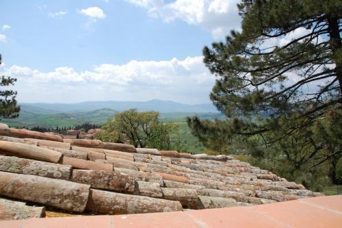 San Casciano Dei Bagni Villa Sleeps 8 Pool Wifi