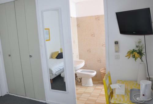 Hotel H�tel Les Mimosas