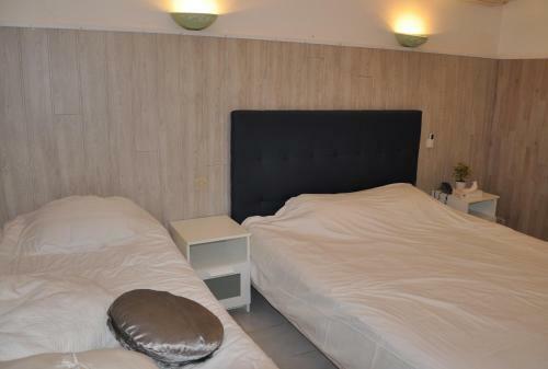 Hotel H�tel Les Mimosas