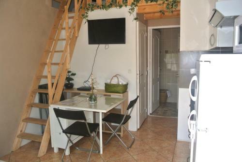 Hotel H�tel Les Mimosas