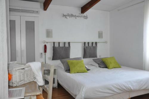 Hotel H�tel Les Mimosas