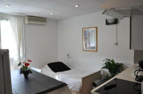 Hotel H�tel Les Mimosas