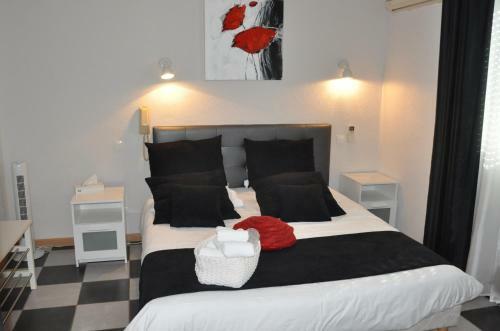 Hotel H�tel Les Mimosas