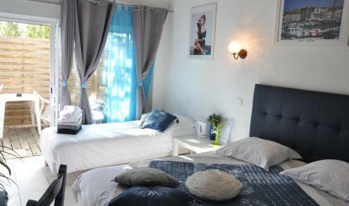 Hotel H�tel Les Mimosas