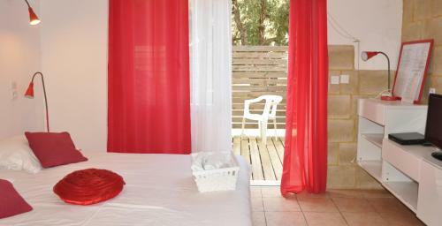 Hotel H�tel Les Mimosas