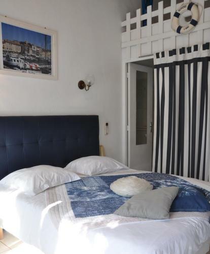 Hotel H�tel Les Mimosas