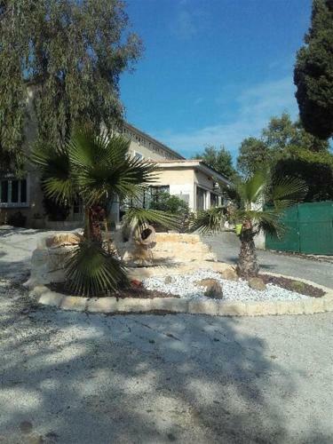 Hotel H�tel Les Mimosas