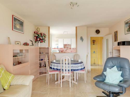 Apartment Boulouris Mimosa