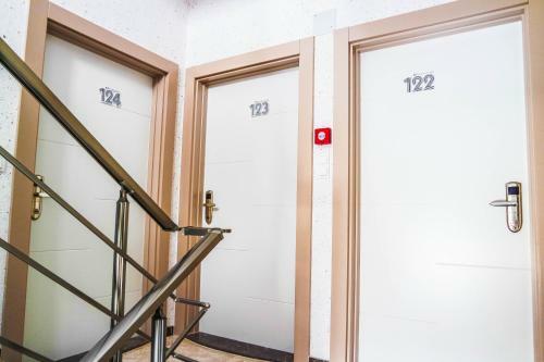 Ale Apartments Hotel