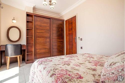 Kalkan Villa Sleeps 10 Pool Wifi