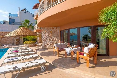 Kalkan Villa Sleeps 10 Pool Wifi