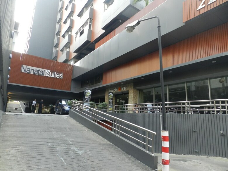 Hotel Nanatai Suites