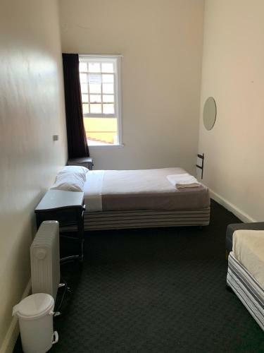 National Hotel Toowoomba