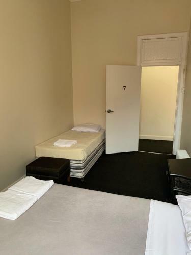 National Hotel Toowoomba