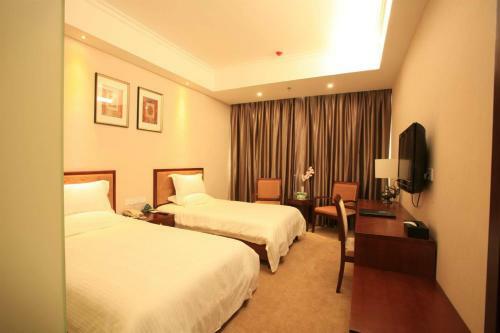 Greentree Alliance Beijing West Railway Station North Square Hotel