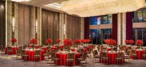 Hotel Wanda Reign On The Bund