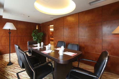 Hotel Ramada Plaza Guangzhou