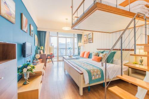 Westlake Service Apartment