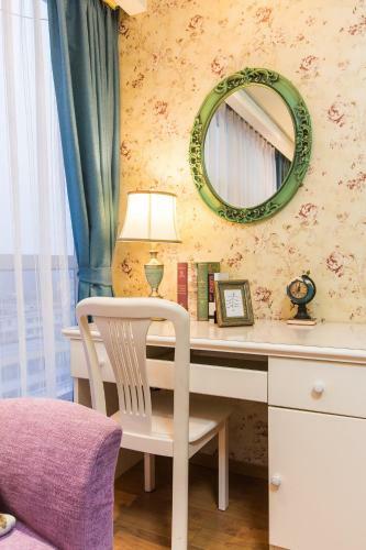 Westlake Service Apartment