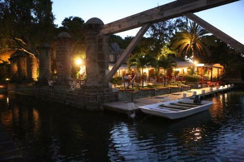Hotel Admiral's Inn And Gunpowder Suites