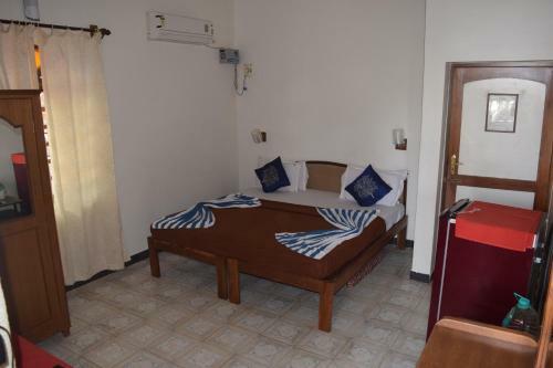 Hostal Bribon Guest House
