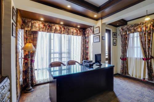 Summit Grace Hotel