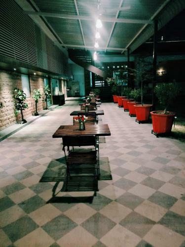 Hotel Shivam Palace & Resort