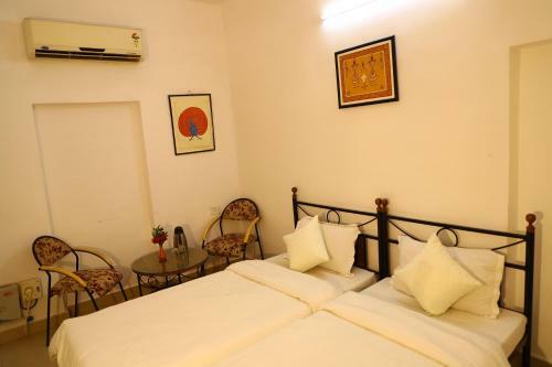 Hotel Tourist Village Khajuraho