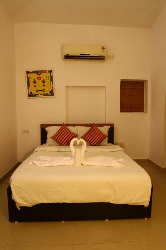 Hotel Tourist Village Khajuraho