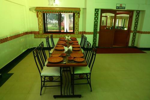 Hotel Tourist Village Khajuraho