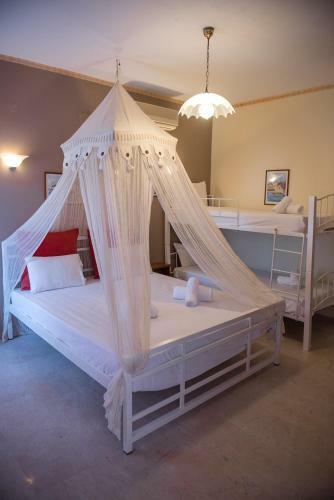 Alexaria Holidays Apartments